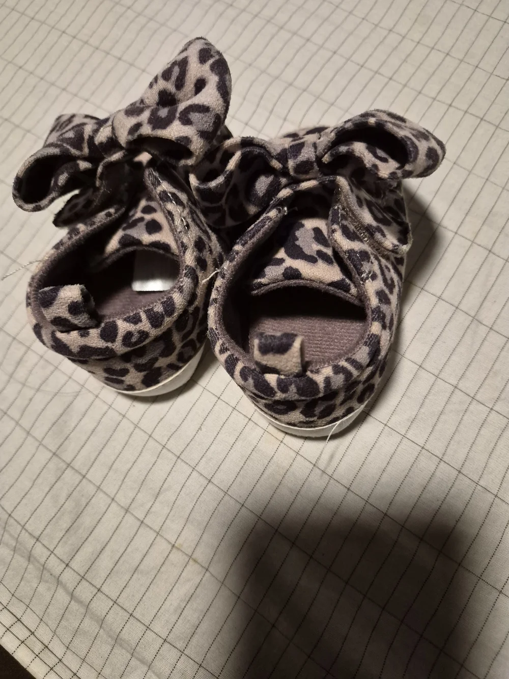 Target Leopard Print With Bow Dress Shoes in Black & Gray
